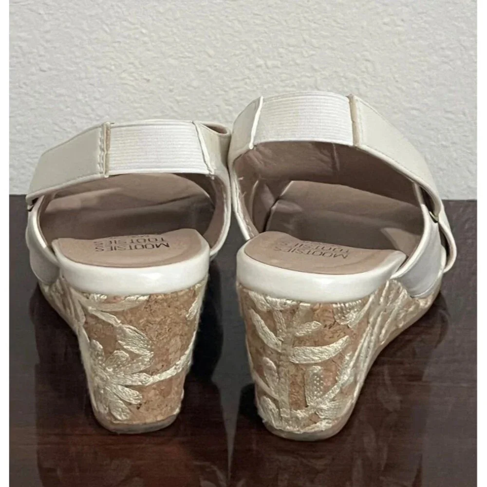 Mootsies Tootsies Cream Platform Wedge Sandals boho Heels 9M